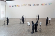 Chr. Ratti: "In Afrika stoht ma sehr früa uf" - O. Hörl: "Der Künstler Kaspar Hauser" (Foto @ Ronny Waleska)
